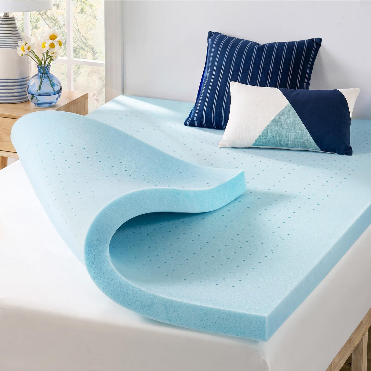 3 Inch Ventilated Memory Foam Mattress Topper, Twin Q92113