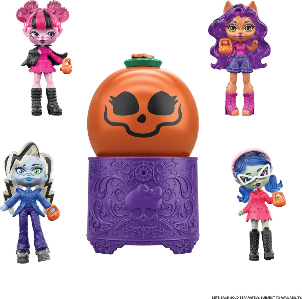 Halloween Mini Doll F890